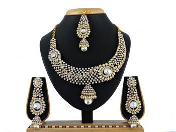 Multicolor designer function wear ad necklace set 1