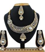 Multicolor designer function wear ad necklace set