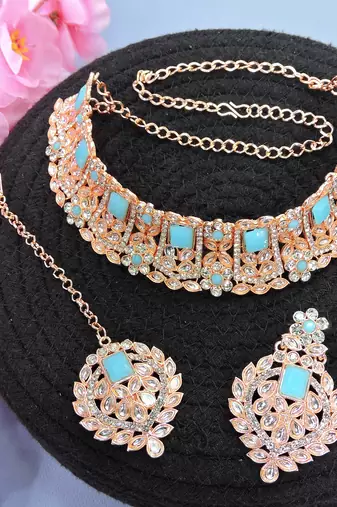 Turquoise designer function wear ad necklace set