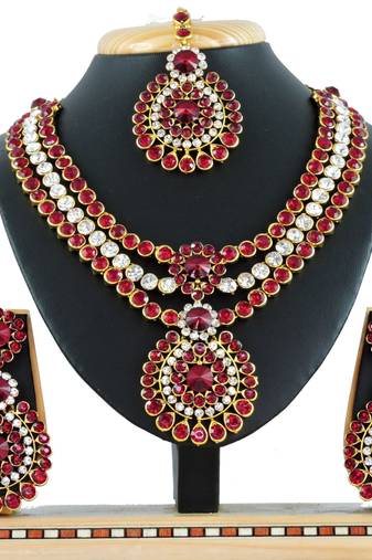 Multicolor designer function wear ad necklace set