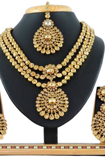 Gold designer function wear ad necklace set