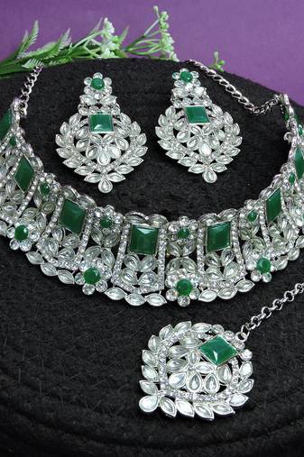 Green designer function wear ad necklace set