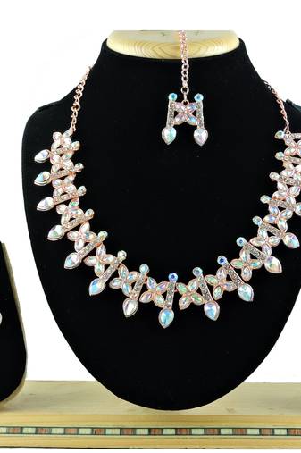 Multicolor designer function wear ad necklace set