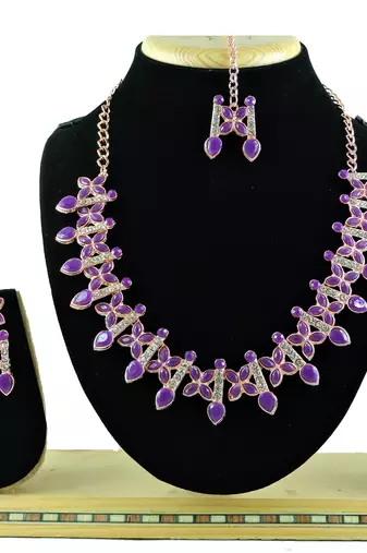 Purple designer function wear ad necklace set