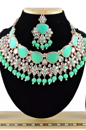 Green designer function wear ad necklace set