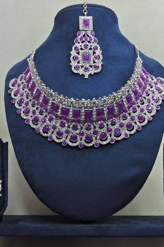 Purple designer function wear ad necklace set