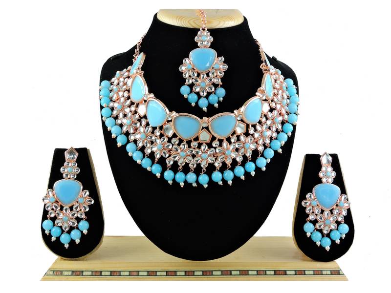 Turquoise designer function wear ad necklace set