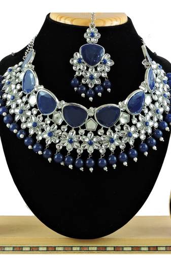 Blue designer function wear ad necklace set