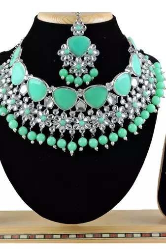 Green designer function wear ad necklace set
