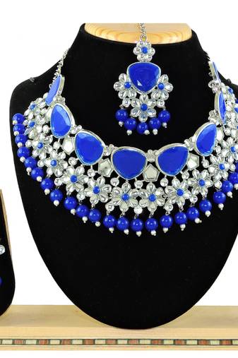 Blue designer function wear ad necklace set