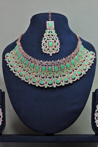 Green designer function wear ad necklace set
