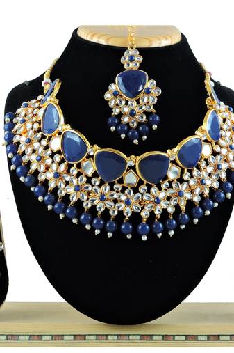 Blue designer function wear ad necklace set