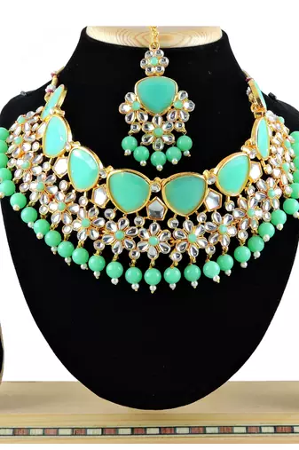 Green designer function wear ad necklace set