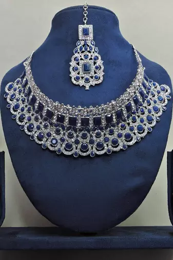 Blue designer function wear ad necklace set