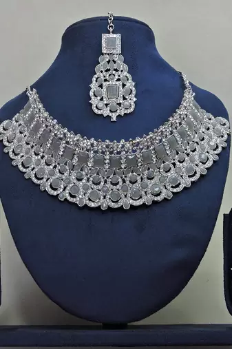 Grey designer function wear ad necklace set