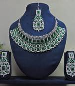 Green designer function wear ad necklace set