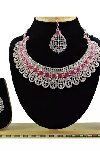 Red designer function wear ad necklace set