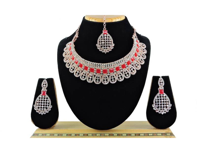 Red designer function wear ad necklace set