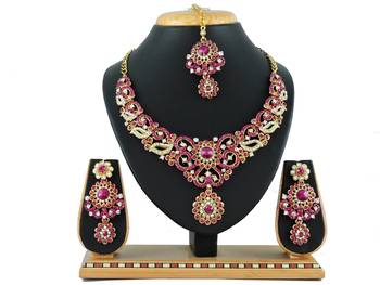 Multicolor designer function wear ad necklace set 1