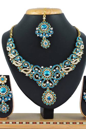 Turquoise designer function wear ad necklace set