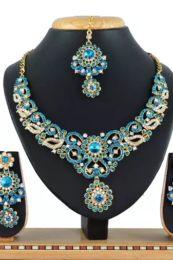 Turquoise designer function wear ad necklace set
