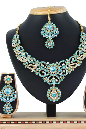 Turquoise designer function wear ad necklace set