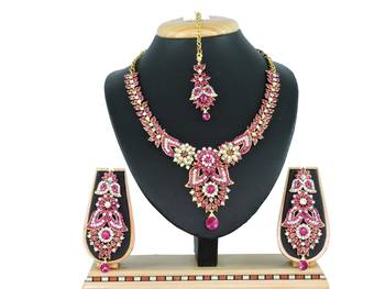 Multicolor designer function wear ad necklace set 1