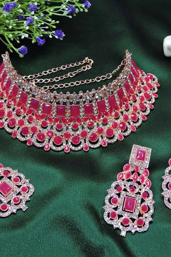 Red designer function wear ad necklace set