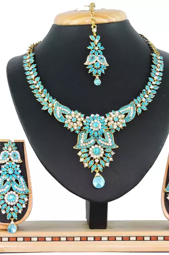 Turquoise designer function wear ad necklace set