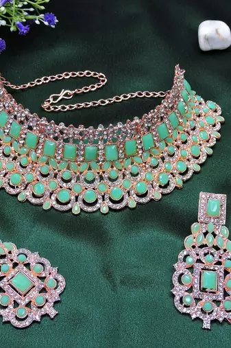 Green designer function wear ad necklace set