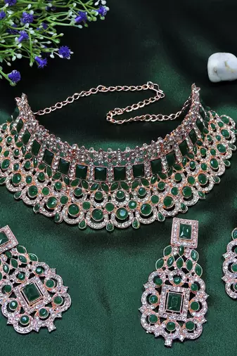 Green designer function wear ad necklace set