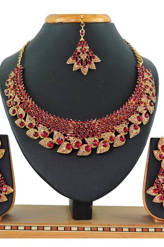 Maroon designer function wear ad necklace set