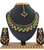 Green designer function wear ad necklace set