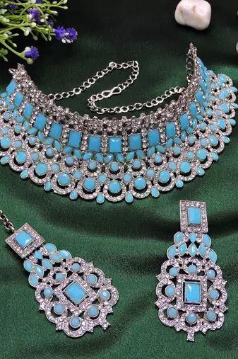 Turquoise designer function wear ad necklace set