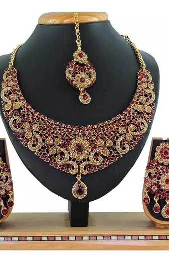 Maroon designer function wear ad necklace set