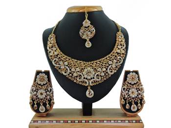 Multicolor designer function wear ad necklace set 1