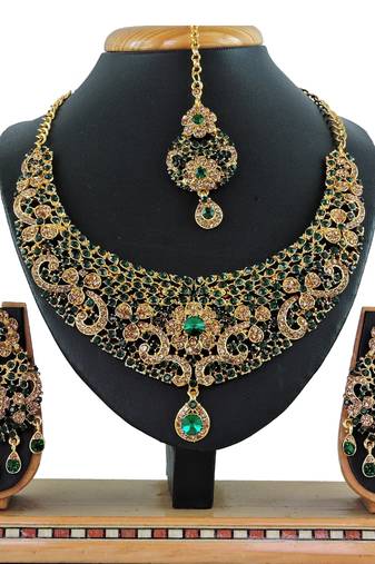 Green designer function wear ad necklace set