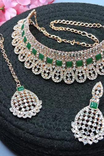 Green designer function wear ad necklace set