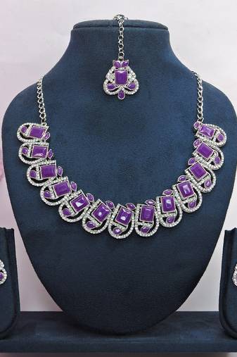 Purple designer function wear ad necklace set