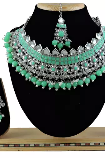 Green designer function wear ad necklace set