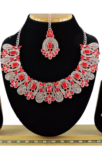 Red designer function wear ad necklace set