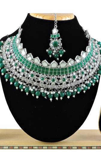 Green designer function wear ad necklace set