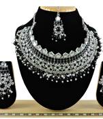Black designer function wear ad necklace set