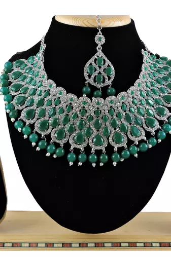Green designer function wear ad necklace set