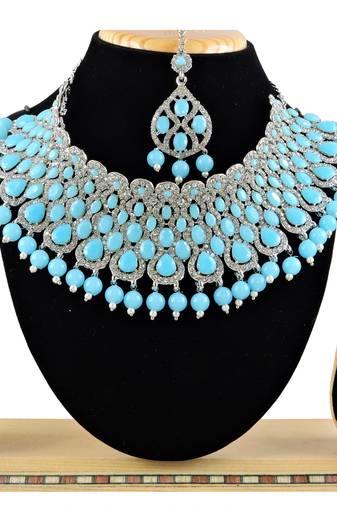 Turquoise designer function wear ad necklace set