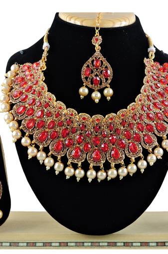 Red designer function wear ad necklace set