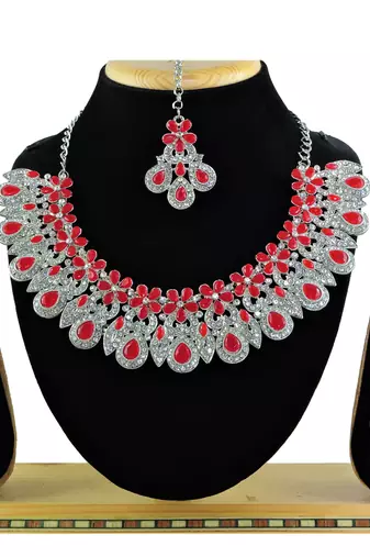 Red designer function wear ad necklace set