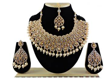 Multicolor designer function wear ad necklace set 1