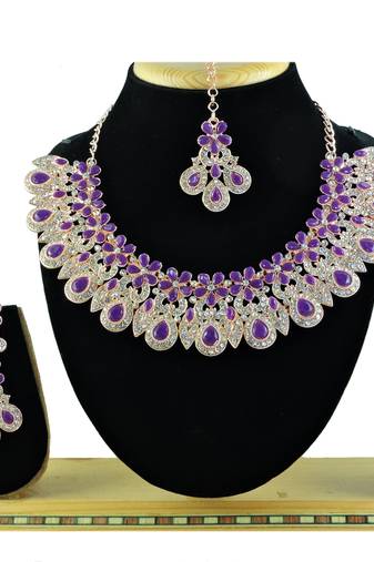 Purple designer function wear ad necklace set