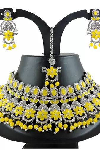 Yellow designer function wear ad necklace set